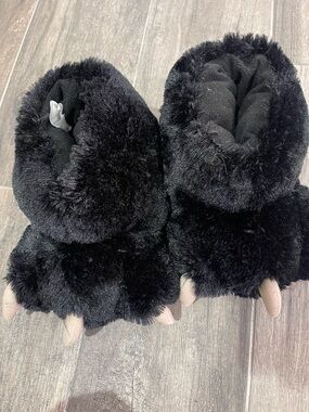 Lazy One Kids Black Fuzzy Monster Paw Slippers